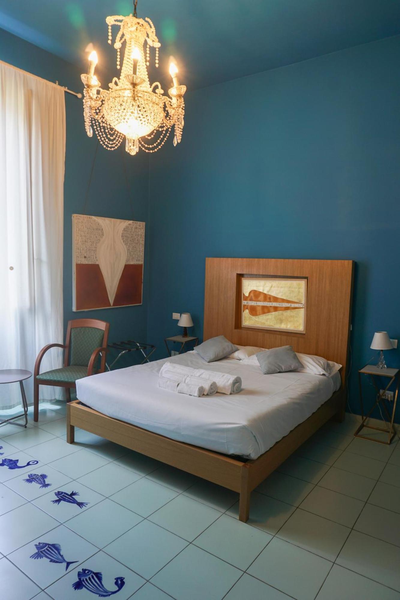 Tarshito Gallery House Roma